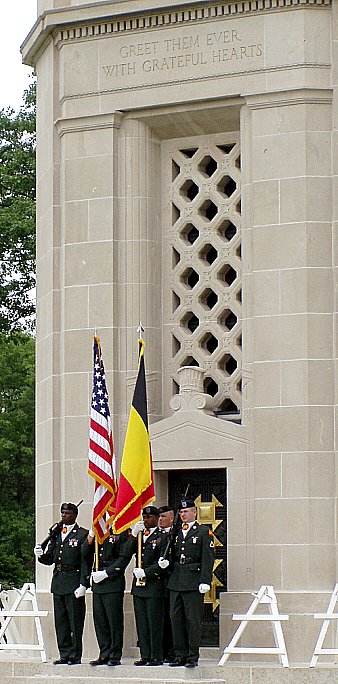 Monument at Flanders Field American Cemetery, photo Luc Van Braekel