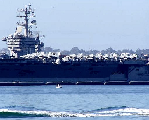 USS Nimitz - San Diego - Novemer 25, 2004